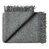 Silkeborg Uldspinderi Season Plaid, dark nordic grey fra> Puder Og Plaider