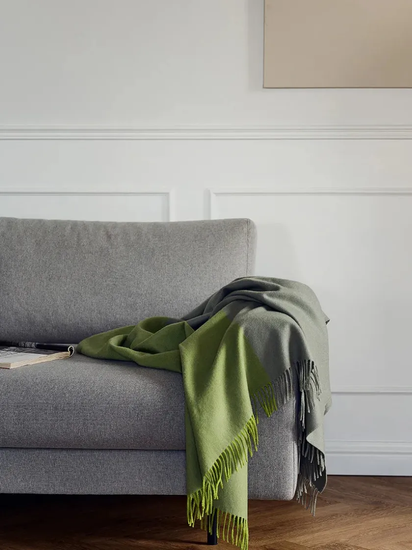 Silkeborg Uldspinderi Secret Plaid, lime/moss fra> Puder Og Plaider