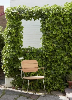 Fritz Hansen Skagerak Lilium armstol fra> Havestole