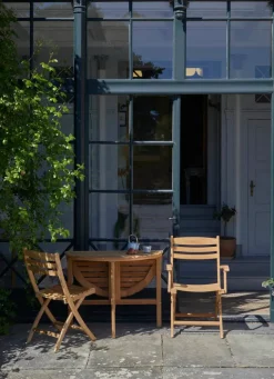 Fritz Hansen Skagerak Selandia Sæt, 4 armstole og bord 147 fra><noscript><img width=