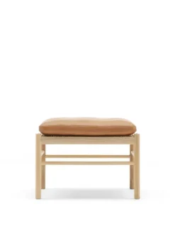 Carl Hansen & Søn Skammel til Colonial Chair af Ole Wanscher> Skamler