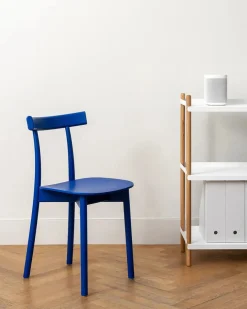 Nine Skinny wooden chair, ash/red fra><noscript><img width=