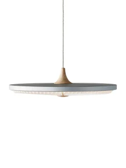 Le Klint Soleil pendel medium, røget eg, plast skærm fra><noscript><img width=