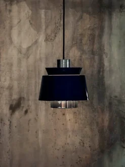 &Tradition Special Edition 2023 Utzon JU1 Pendel, steel blue fra><noscript><img width=