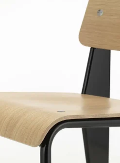 Vitra Standard Chair fra><noscript><img width=