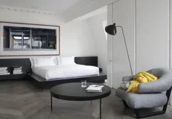 Editions Serge Mouille Standing Lamp w/1 Head/Arm af Serge Mouille><noscript><img width=