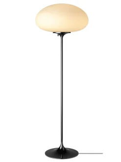 GUBI Stemlite gulvlampe fra><noscript><img width=