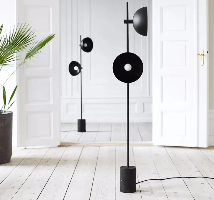Handvärk Studio Lamp gulvlampe fra HANDVÄRK> Gulvlamper|Spots