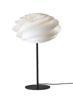 Le Klint Swirl bordlampe fra><noscript><img width=
