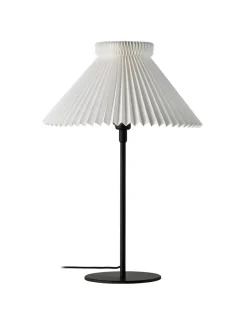 Le Klint 334T Bordlampe, buttermilk fra><noscript><img width=