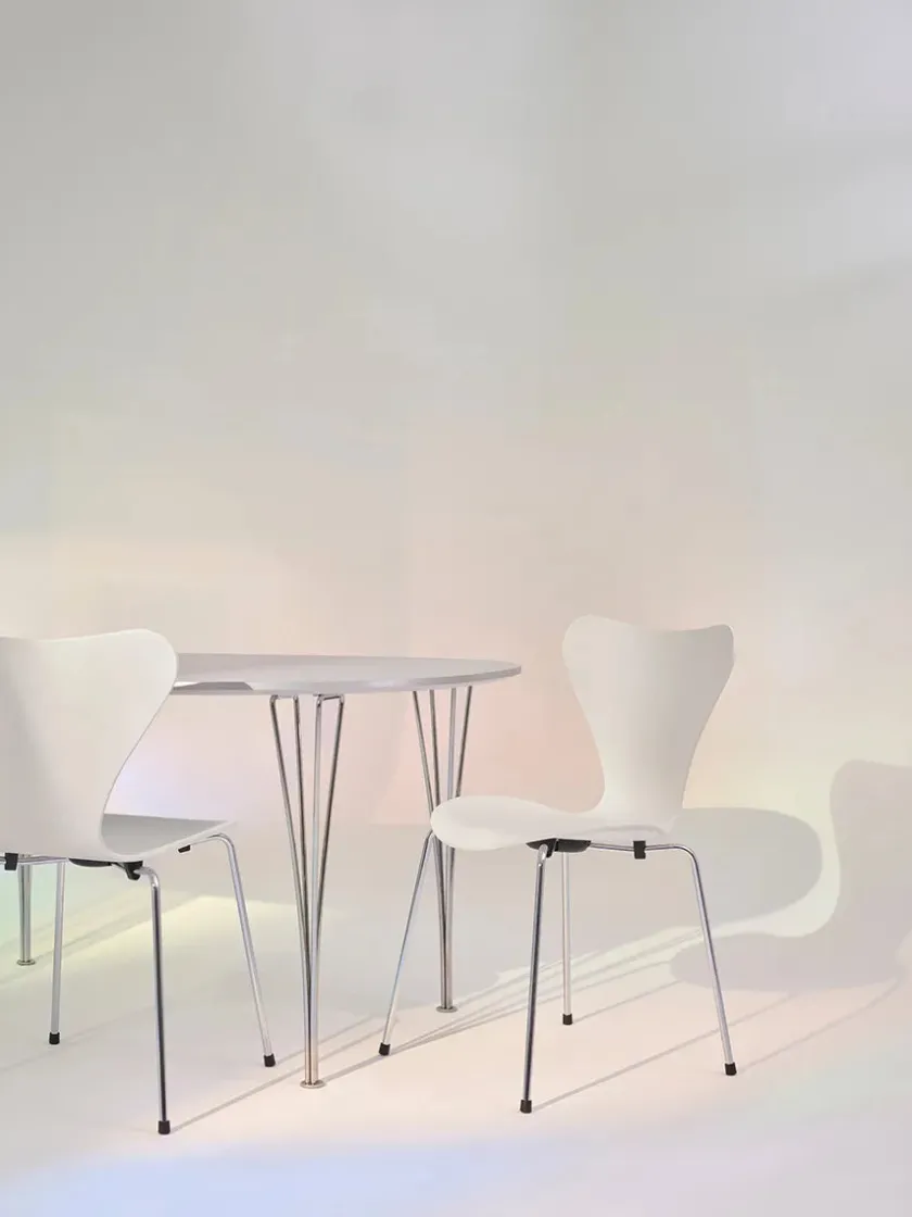 Fritz Hansen 70th Anniversary Edition 3107 Spisebordsstol, 7:14 AM Pink af Arne Jacobsen> Spisebordsstole