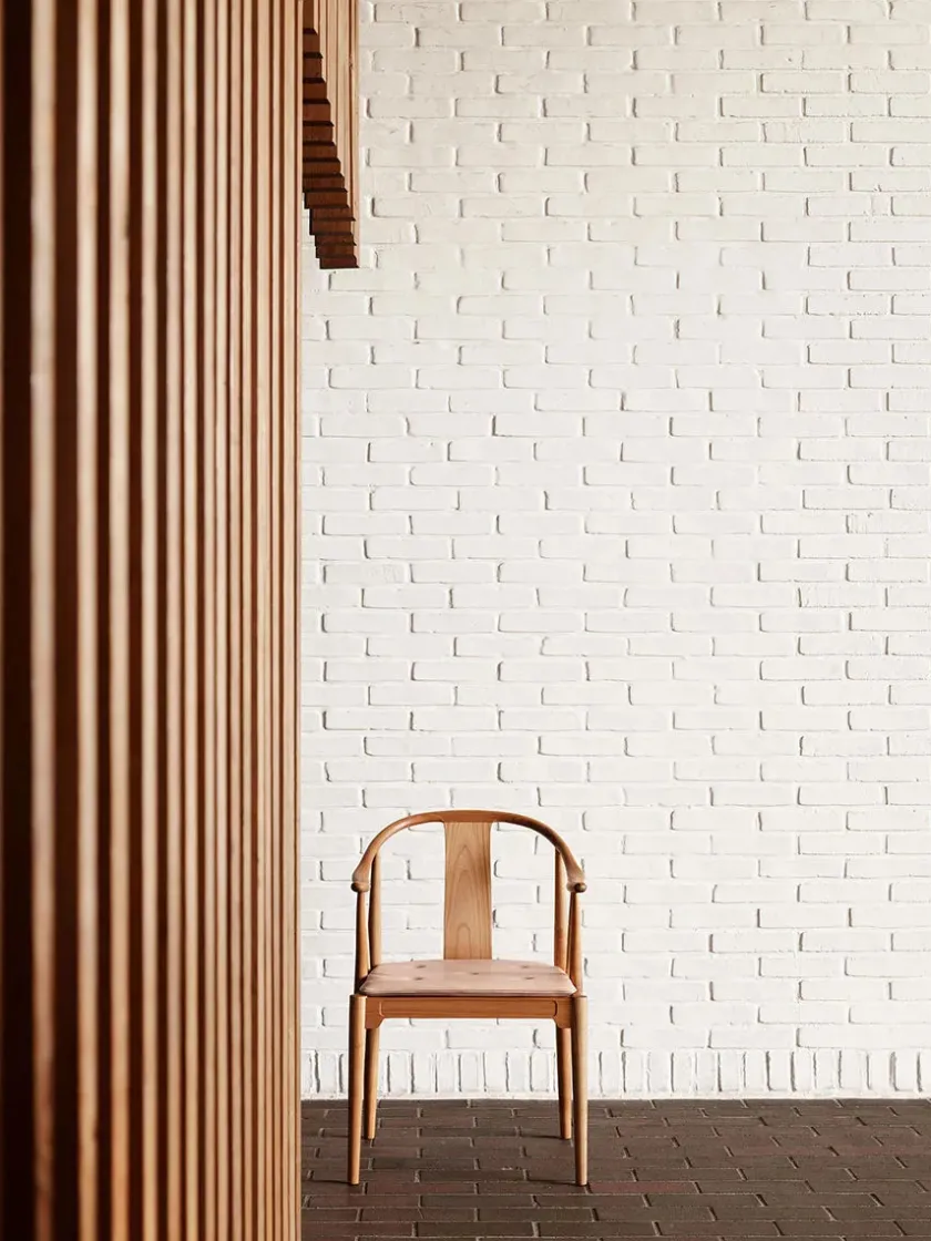 Fritz Hansen 80th Anniversary Edition Kinastolen af Hans J. Wegner> Spisebordsstole