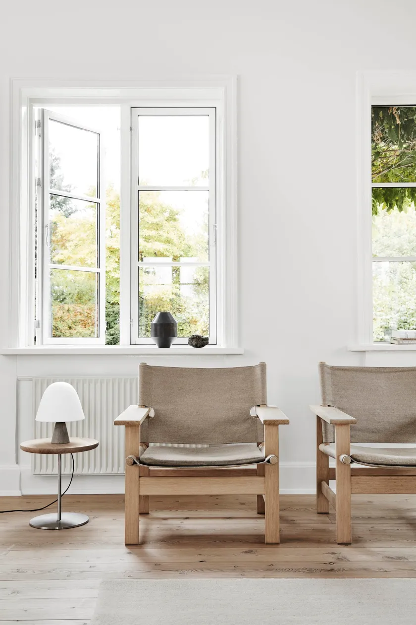 Fredericia Furniture The Canvas Chair, sortlakeret eg sort canvas af Børge Mogensen> Loungestole|Lænestole
