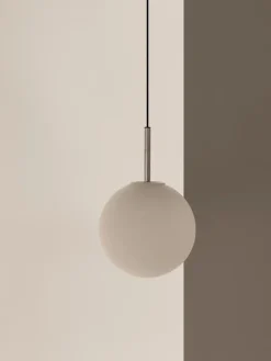 Audo Copenhagen TR Bulb Pendant, polished steel fra><noscript><img width=