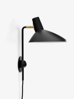 &Tradition Tripod HM12 Væglampe af Hvidt & Mølgaard><noscript><img width=
