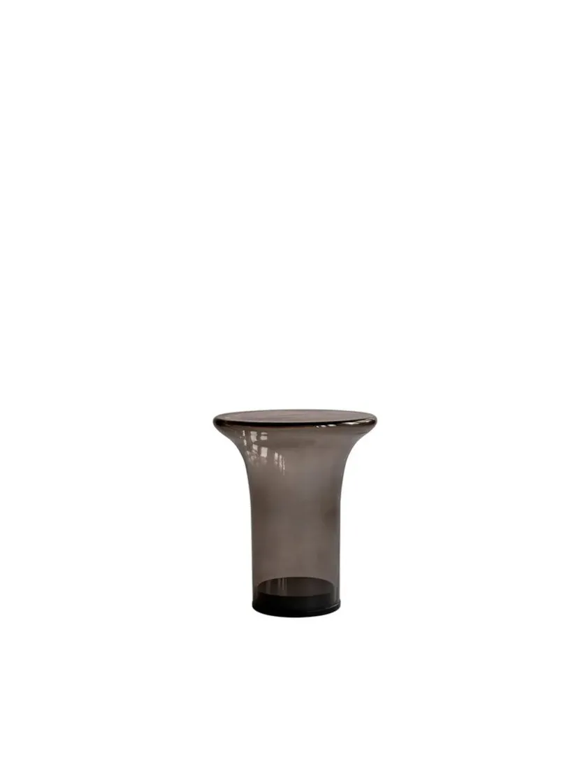 101 Copenhagen Trumpet Table, Tall fra> Sideborde Og Små Borde