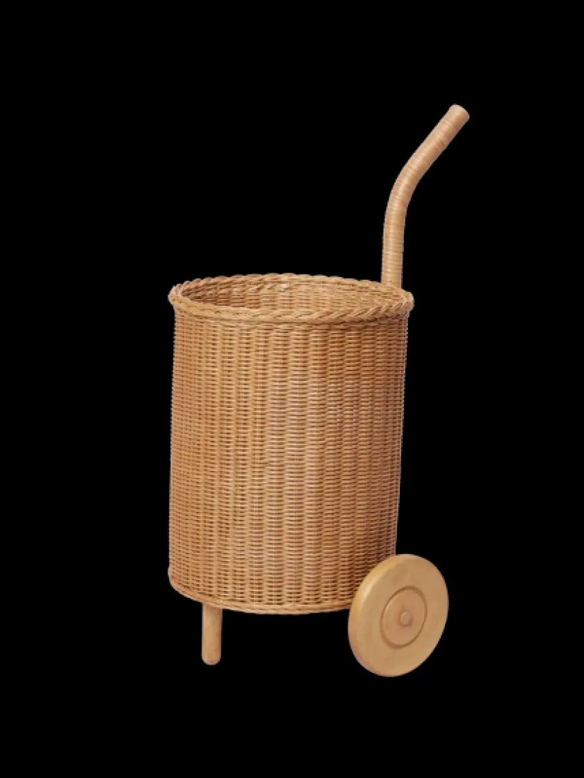 Ferm Living Tukki Trolley – naturlig rattan vogn fra>Børn Gaver|Gaver Til Børn