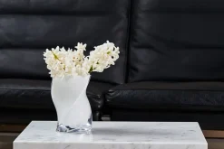 Piet Hein Twister vase fra (Sort)><noscript><img width=