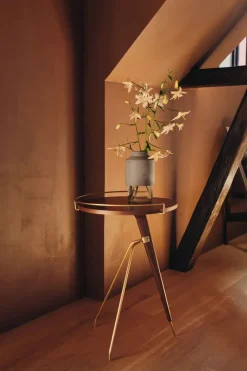 Audo Copenhagen Umanoff Side Table 60 fra><noscript><img width=