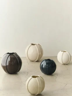 Louise Roe Vinci Vase 02, ivory fra><noscript><img width=