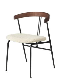 GUBI Violin Dining Chair, american walnut fra> Spisebordsstole