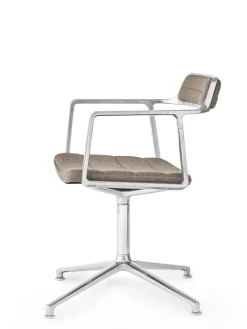 Vipp 452 Swivel Chair, dark sand fra><noscript><img width=
