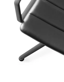 Vipp 452 Swivel Chair, dark sand fra><noscript><img width=