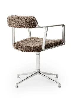 Vipp 452 Swivel Chair, dark sand fra><noscript><img width=