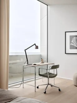 Vipp 452 Swivel Chair m/hjul, bosco grøn læder fra> Kontorstole