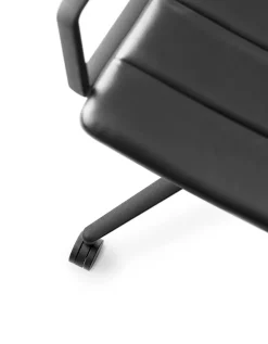 Vipp 452 Swivel Chair m/hjul, bosco grøn læder fra><noscript><img width=