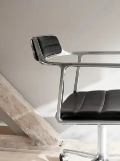 Vipp 452 Swivel Chair m/hjul, camel læder fra><noscript><img width=