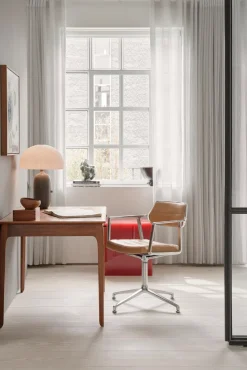 Vipp 453 Swivel Chair m/hjul fra><noscript><img width=