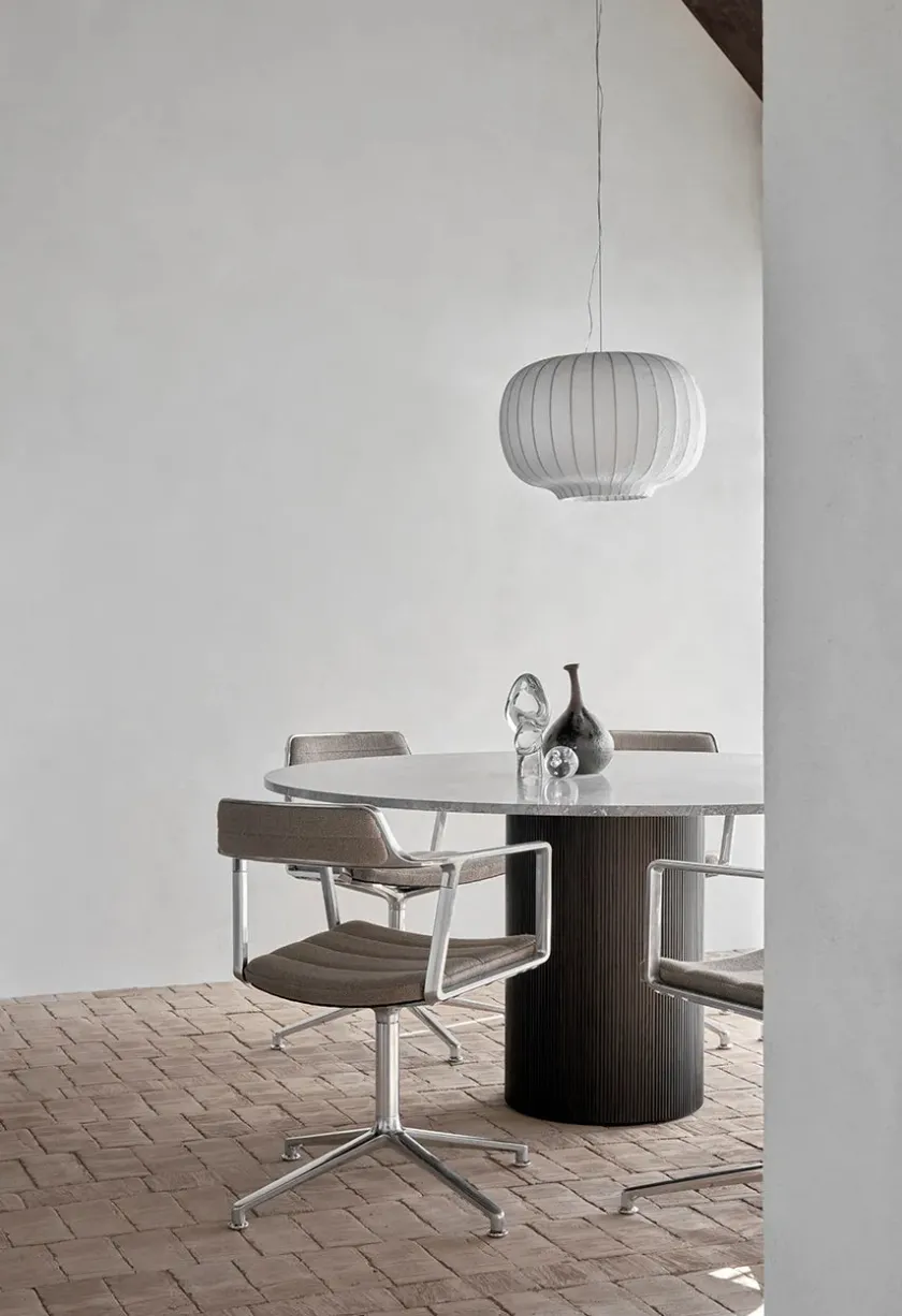 Vipp 452 Swivel Chair m/sort stel, sort læder fra> Spisebordsstole