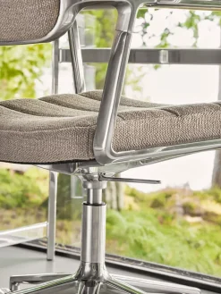 Vipp 453 Swivel+ Chair, sort læder fra><noscript><img width=