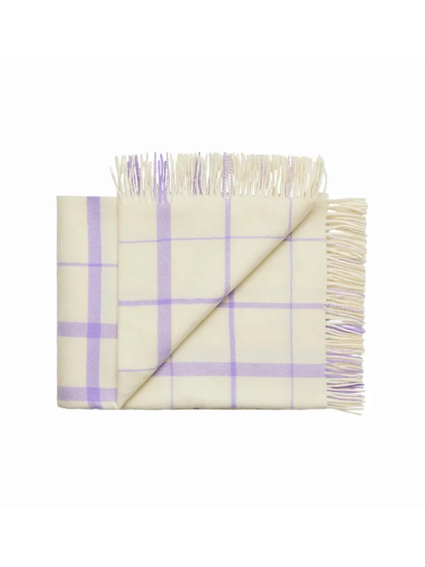 Silkeborg Uldspinderi Warp & Weft Plaid, beetroot/midnight fra> Puder Og Plaider