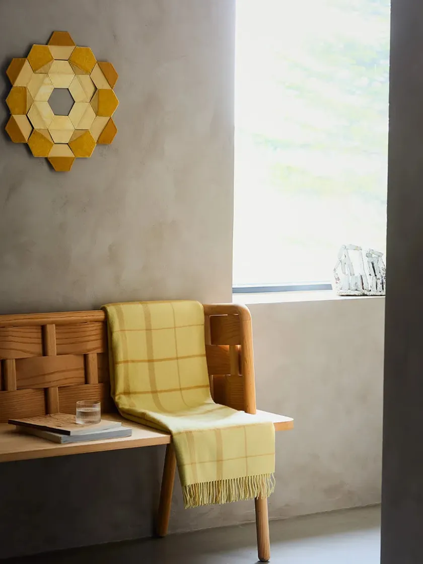 Silkeborg Uldspinderi Warp & Weft Plaid, lime/grass fra> Puder Og Plaider