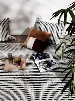 Ferm Living Way Cushion fra> Puder Og Plaider|Puder
