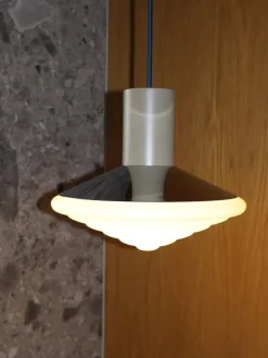 LEO Objects Whipped Pendant Lamp, pure green fra><noscript><img width=