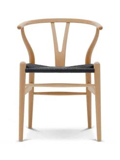 Carl Hansen & Søn Y-stol CH24, Bøg olie med sort flet af Hans J. Wegner> Spisebordsstole