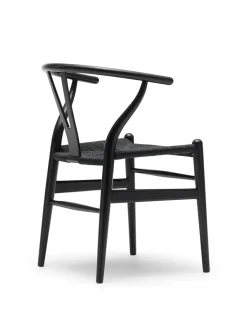 Carl Hansen & Søn Y-stol CH24, Eg hvidolie med sort flet af Hans J. Wegner><noscript><img width=