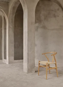 Carl Hansen & Søn Y-stol CH24, Eg lak af Hans J. Wegner><noscript><img width=