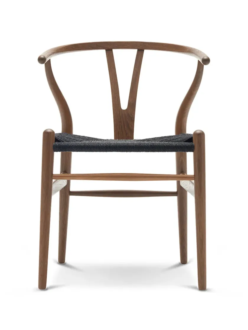 Carl Hansen & Søn Y-stol CH24, Eg lak med sort flet af Hans J. Wegner> Spisebordsstole