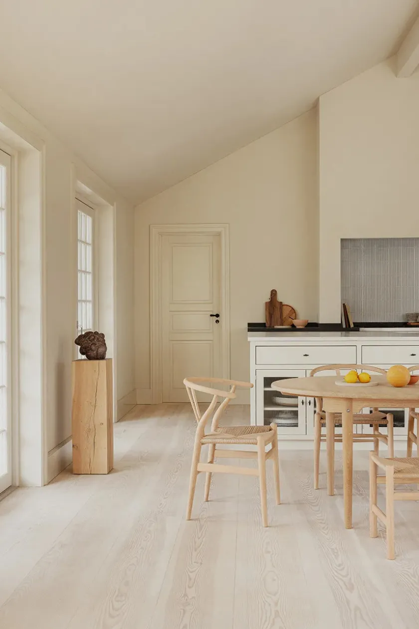 Carl Hansen & Søn Y-stol CH24, Eg røget olie af Hans J. Wegner> Spisebordsstole