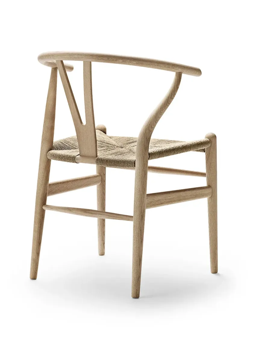 Carl Hansen & Søn Y-stol CH24, Eg røget olie af Hans J. Wegner> Spisebordsstole