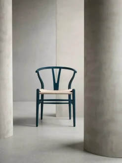 Carl Hansen & Søn Y-stol CH24 Soft Black af Hans J. Wegner><noscript><img width=