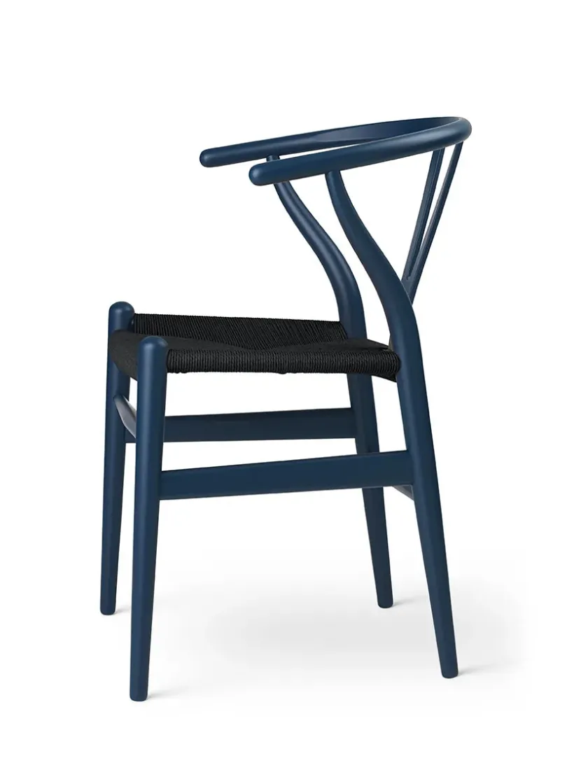 Carl Hansen & Søn Y-stol CH24 Soft Black med sort flet af Hans J. Wegner> Spisebordsstole