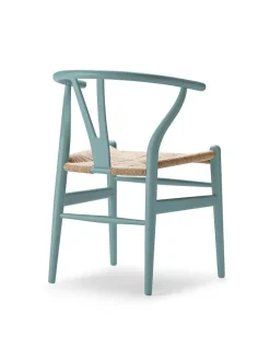 Carl Hansen & Søn Y-stol CH24 Soft Blue af Hans J. Wegner><noscript><img width=