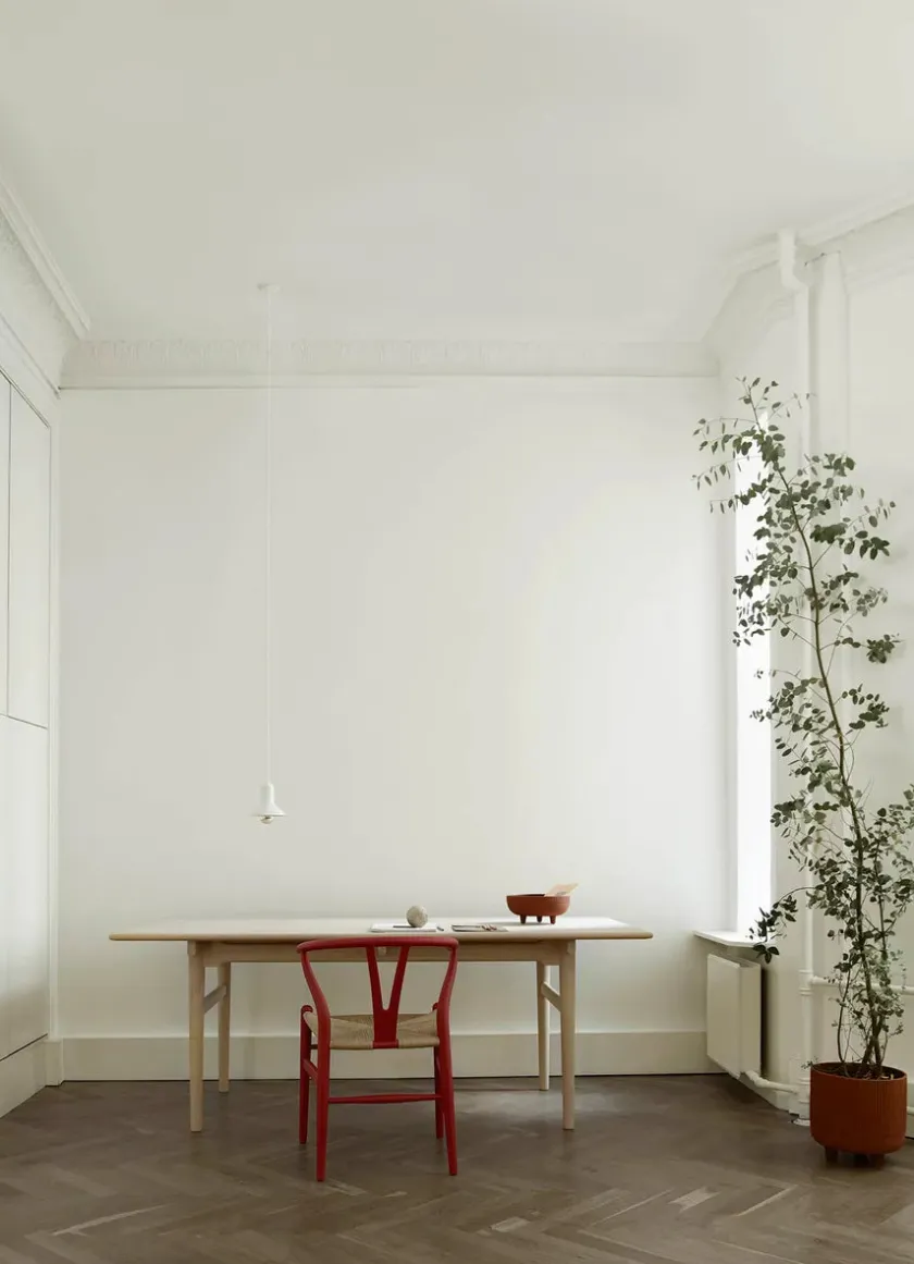 Carl Hansen & Søn Y-stol CH24 Soft Blue af Hans J. Wegner> Spisebordsstole