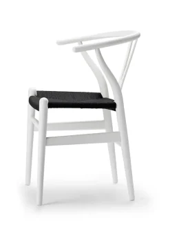 Carl Hansen & Søn Y-stol CH24 Soft Green med sort flet af Hans J. Wegner><noscript><img width=