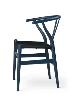 Carl Hansen & Søn Y-stol CH24 Soft Orange Red med sort flet af Hans J. Wegner><noscript><img width=